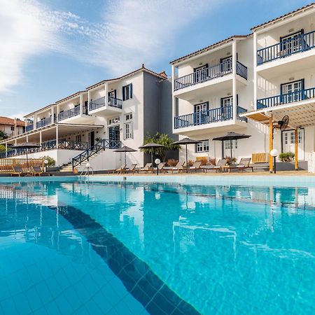 Aperitton Hotel Skopelos Exterior foto