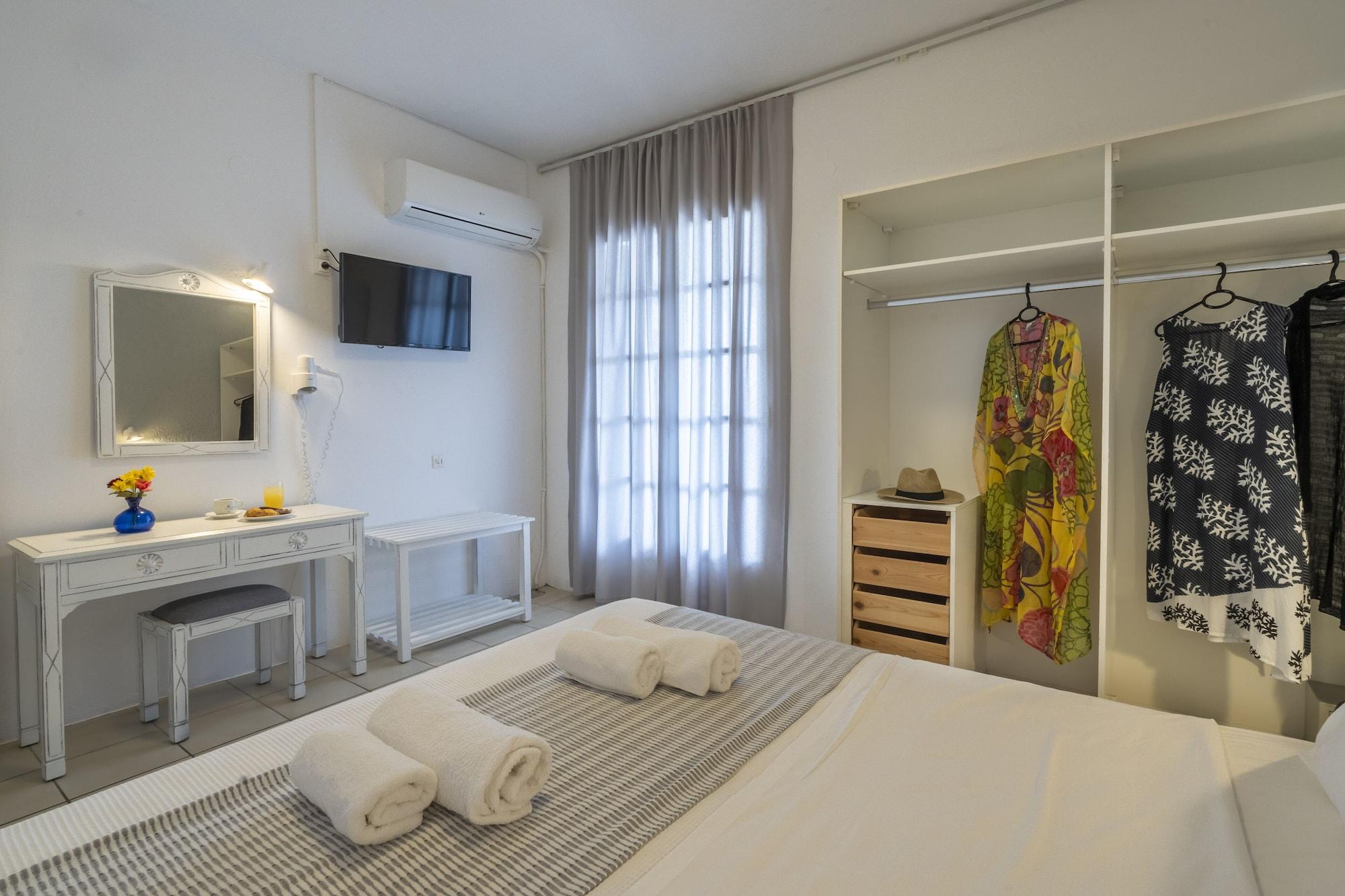 Aperitton Hotel Skopelos Exterior foto