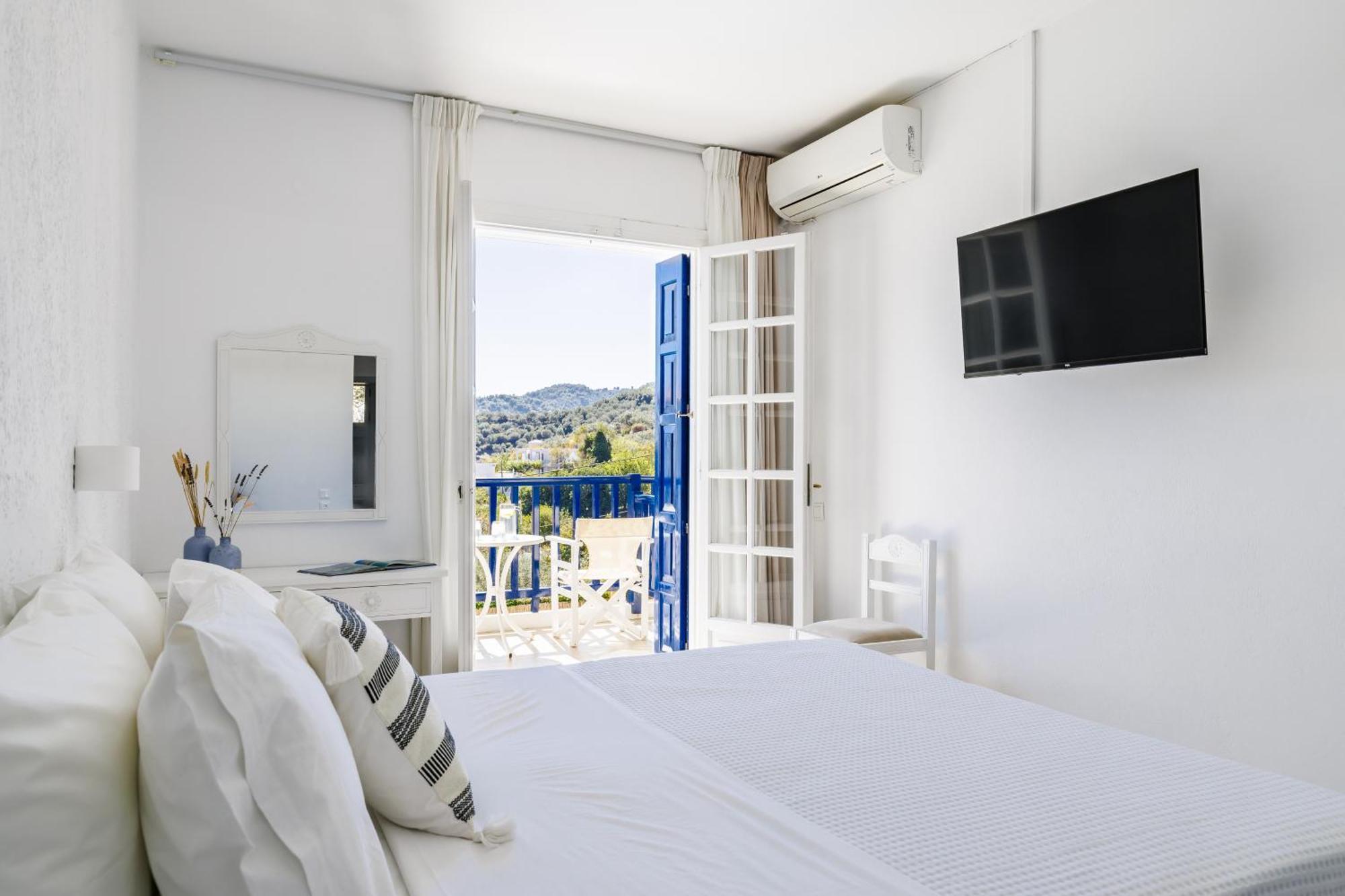 Aperitton Hotel Skopelos Exterior foto