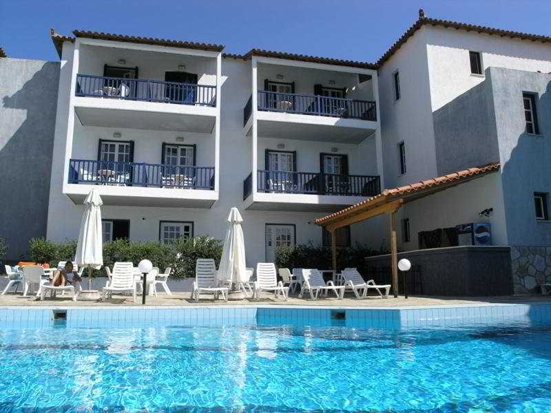 Aperitton Hotel Skopelos Exterior foto